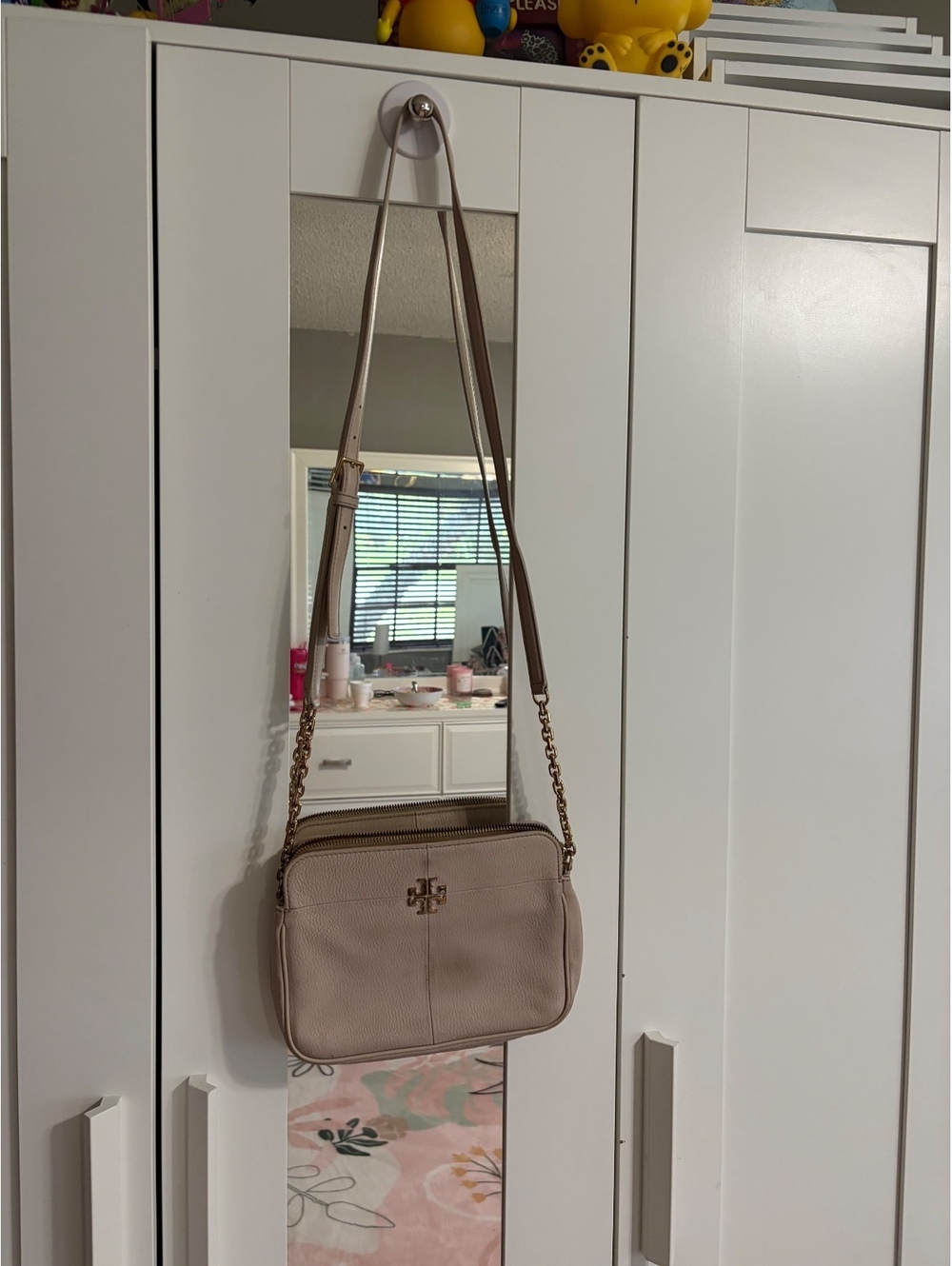 Tory Burch Beige Leather Crossbody Bag with Gold Chain Accent